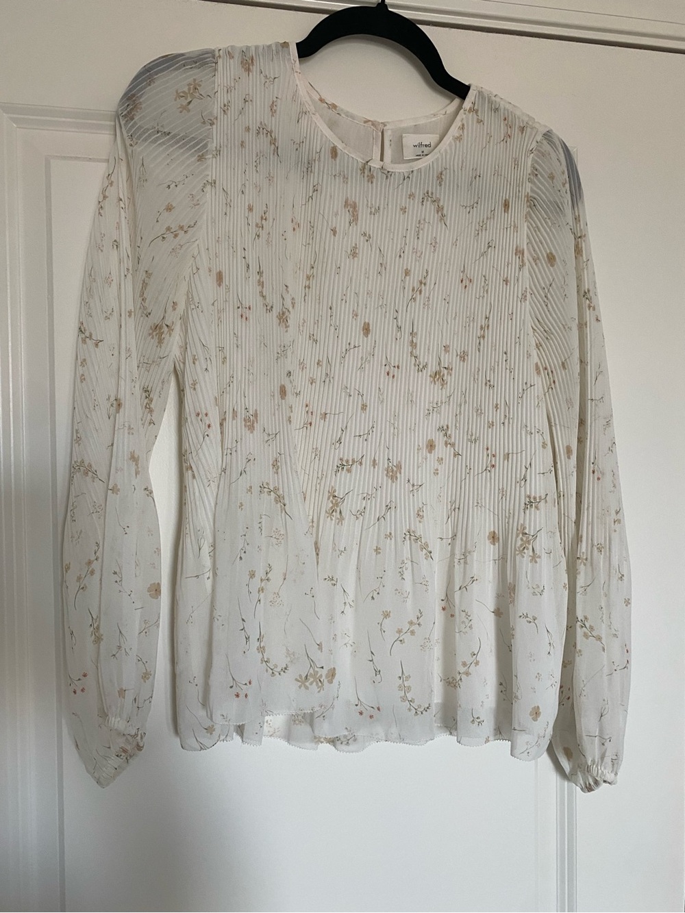 Aritzia Wilfred Daydreamer Blouse